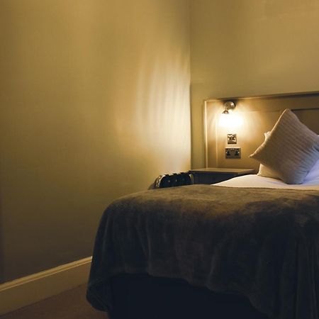 Hotel The Kings Arms Swindon Zewnętrze zdjęcie
