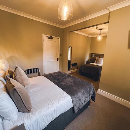 Hotel The Kings Arms Swindon Zewnętrze zdjęcie