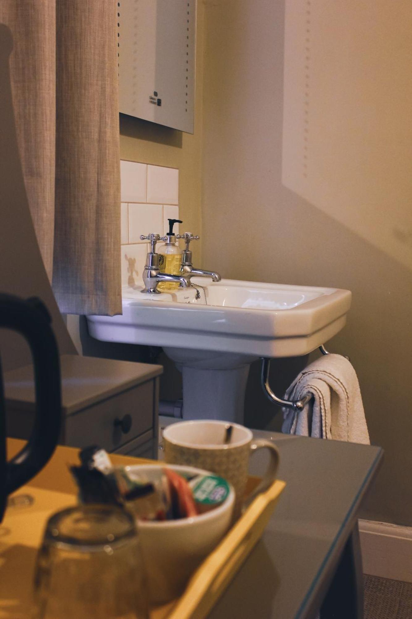 Hotel The Kings Arms Swindon Zewnętrze zdjęcie
